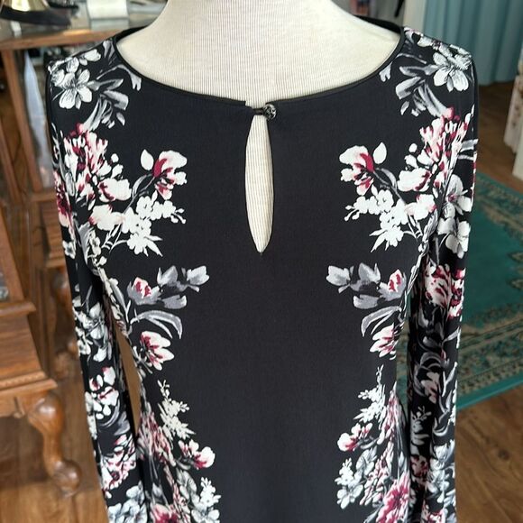 WHBM Black Floral Tunic/Dress Size Small - Picture 4 of 12